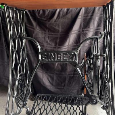 Vintage Cast Iron Sewing Table – Singer Base with Wooden Top