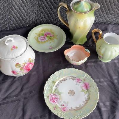 Vintage China Tea Set – Floral Plates, Cream Pitchers & Sugar Bowl