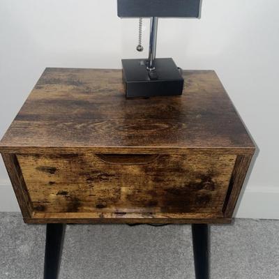 Two sets of these side tables. There are 4 in total