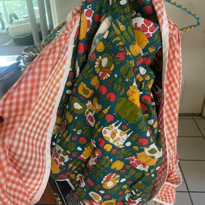 Sale Photo Thumbnail #184: Aprons 