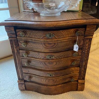 Sale Photo Thumbnail #135: Cabinet 