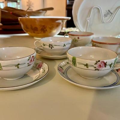 Sale Photo Thumbnail #39: Tea cup collection 
