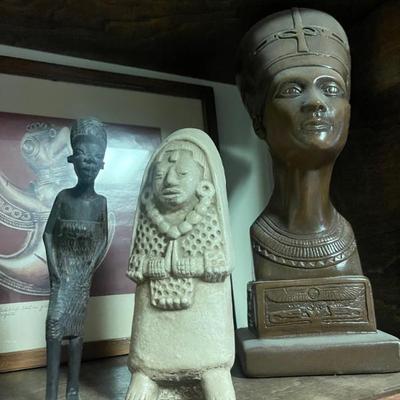 Sale Photo Thumbnail #123: Sculptures 