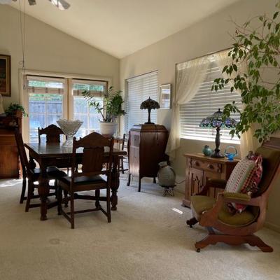 Sale Photo Thumbnail #17: Living room 
