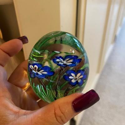 Sale Photo Thumbnail #136: Glass paperweight 
