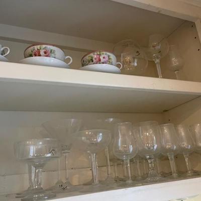 Sale Photo Thumbnail #131: Wine glasses 