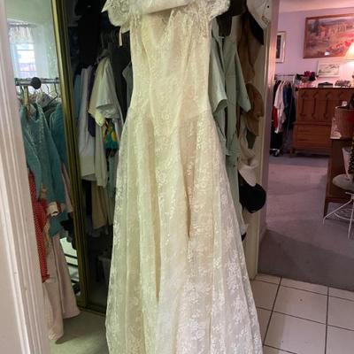 Sale Photo Thumbnail #84: Antique wedding dress 