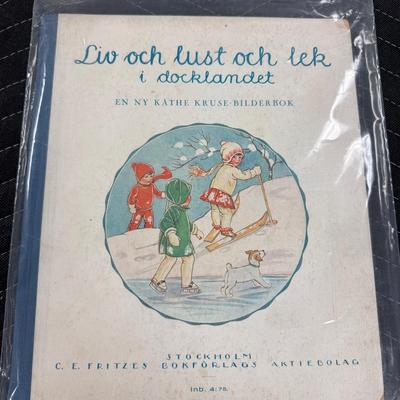 Lot 227: Vintage Charming And Scarce Swedish Children’s Picture Book 
