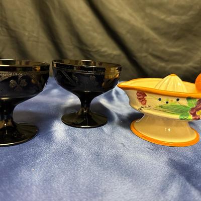 Lot 515: Vintage Made in Japan Citrus Juicer & Pair of Black Amethyst Dessert Cups