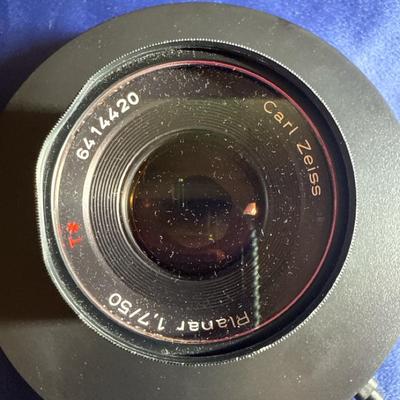 Lot 556: Vintage Camera Lenses – Carl Zeiss Planar 50mm f/1.7 & Pentax-M 50mm f/2