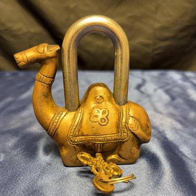 Lot 520: Vintage Brass Camel Padlock with Key (Works)