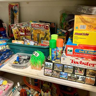 Sale Photo Thumbnail #126