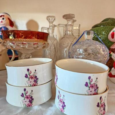 Sale Photo Thumbnail #252