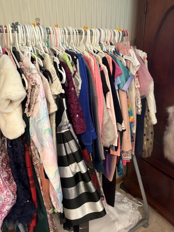 Sale Photo Thumbnail #105