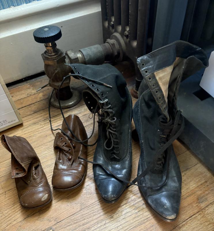 Sale Photo Thumbnail #164