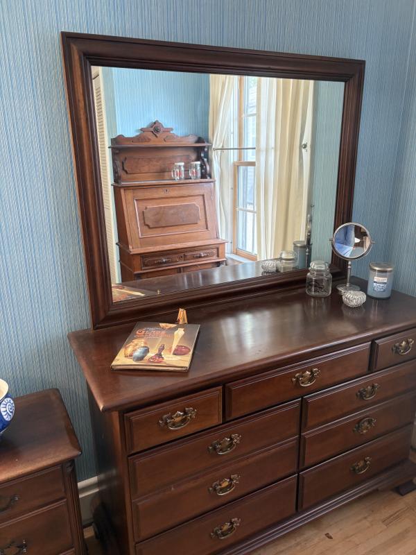 Sale Photo Thumbnail #162