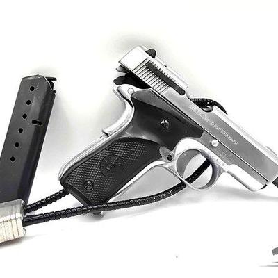 266 • llama gabalindo y ciavitoria .380 semi auto pistol