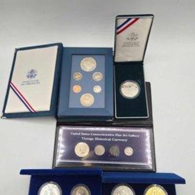 194 • (5) coin sets