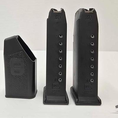 1518 • (2) 10rd. 40 glock magazines and speed loader