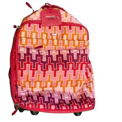 Lot 600-004   
Jonathan Adler x Tumi Super Léger International Carry-On