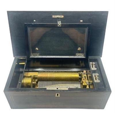 Lot 013-150  
Antique Swiss 19th Century Wooden Inlaid Music Box