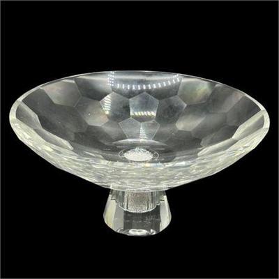 Lot 129   
Oleg Cassini, Clear Round Crystal Diamond Footed Serving Bowl