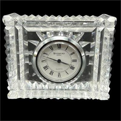Lot 100-018  
Waterford Crystal Desk Clock