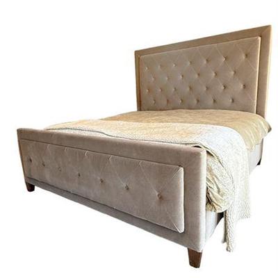 Lot 024  Contemporary
Button Tucked, Velvet Framed King Size Bed