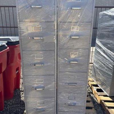 95502 • 3 metal filing cabinets