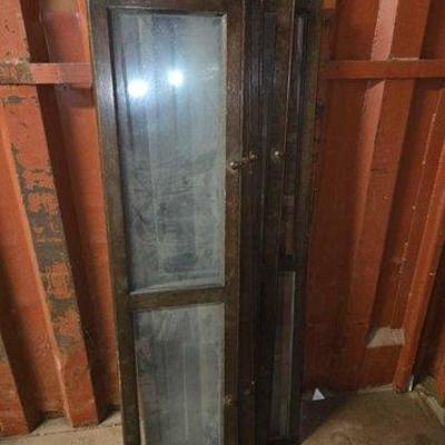 6078 • wooden windows