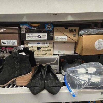 4534 • new!!! (14) pairs of shoes & (1) single shoe