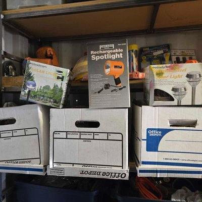 5096 • solar lights & rechargeable spotlights