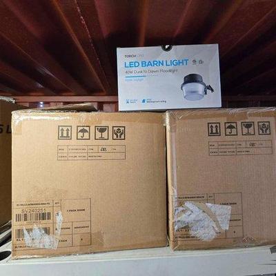 6550 • new!!! led barn light