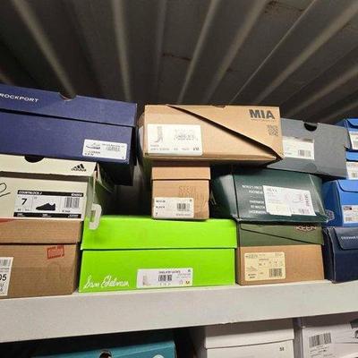 7070 • new!!! 13 pairs of shoes