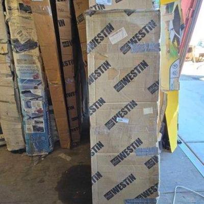 4582 • (8) boxes of side steps