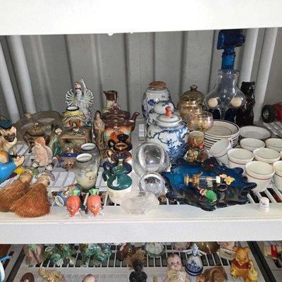 7536 • tea cups, paper weight & figurines