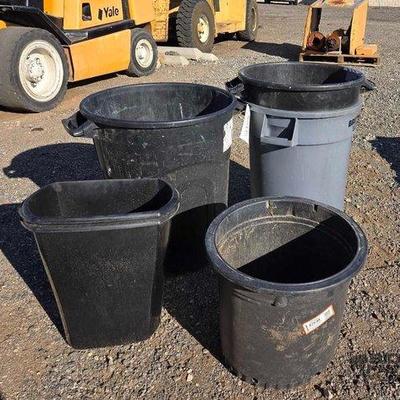85000 • (5) trash bins