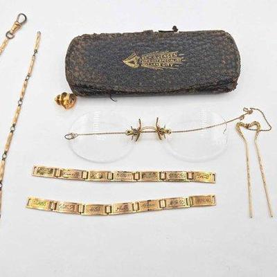 880 • gold filled chains, glasses & bracelets, 33.9g