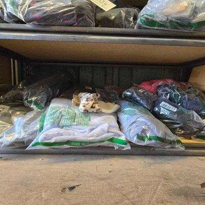 3026 • jackets, beanie & more