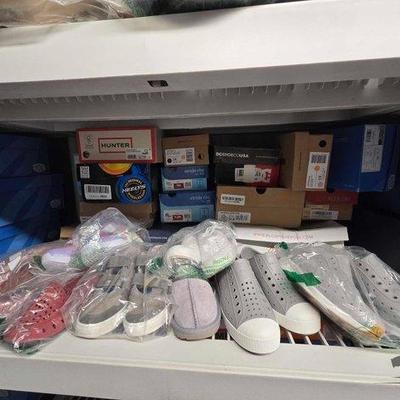 4522 • new!!! (22) pairs of shoes & (1) single shoe