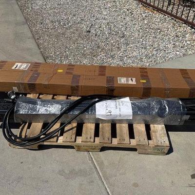 2504 • 8 apc power distribution units