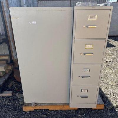 95500 • 4 hon metal filing cabinets