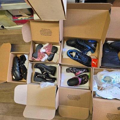 7020 • new!!! 7 pairs of shoes