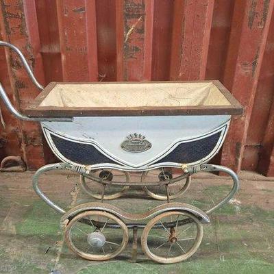 6068 • metal doll baby carriage