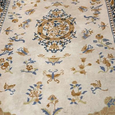 6' x 9' Area Rug with Gold and Blue Accents