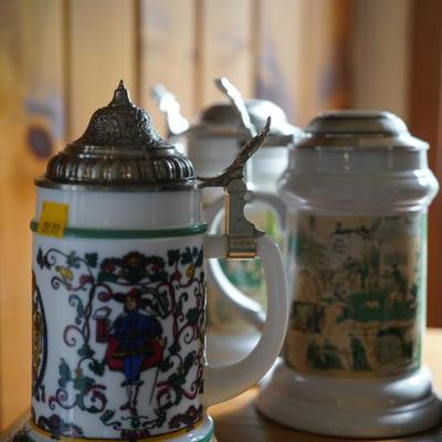 Nice collection of Brewery steins. 