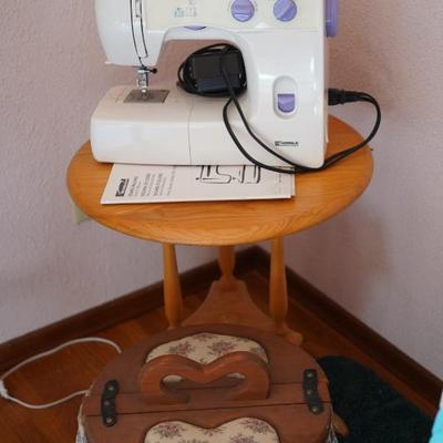 Nice size , Smaller table top Kenmore machine. Working. 