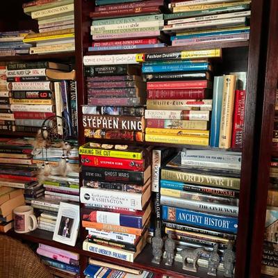 Sale Photo Thumbnail #36: Books