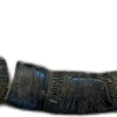 Sale Photo Thumbnail #17: Antique Carved Powder Horn
