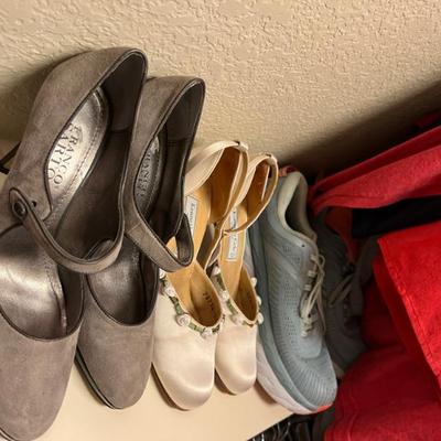 Sale Photo Thumbnail #153